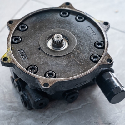 Komatsu Swing Motor PC56-7 PC56 Swing Motor Cihazı 201-26-00140 22H-60-13220 Ekskavatör parçaları için