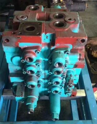 SK200-5 Kobelco kazıcı yedek parçaları için hidrolik ana kontrol valfi assy LQ30V00026F1 ana kontrol valfi OEM